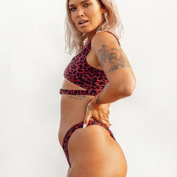 Lioness The Kourtney Bikini Set Red Leopard XS NWT - Picture 12 of 12